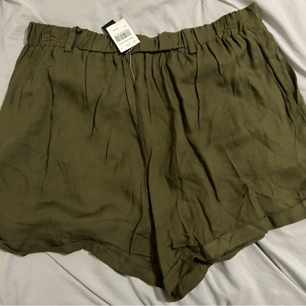 Green button up shorts